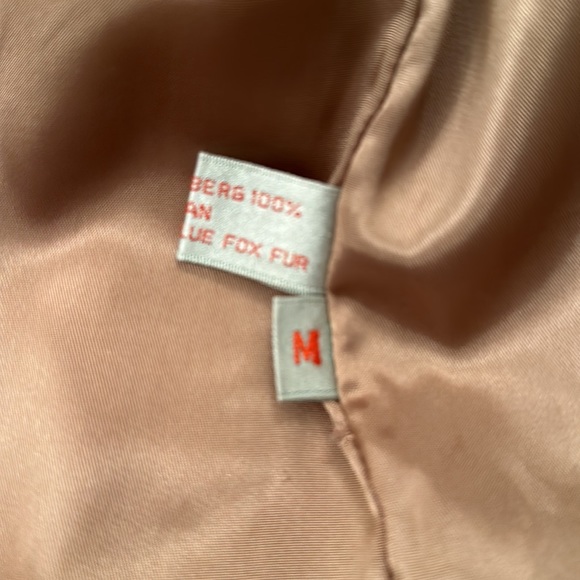 Genuine Blue Fox Fur By: SAGA - Picture 3 of 7